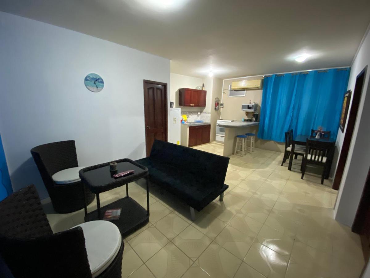 Playa Suites, Cerca Del Malecon Манта Экстерьер фото