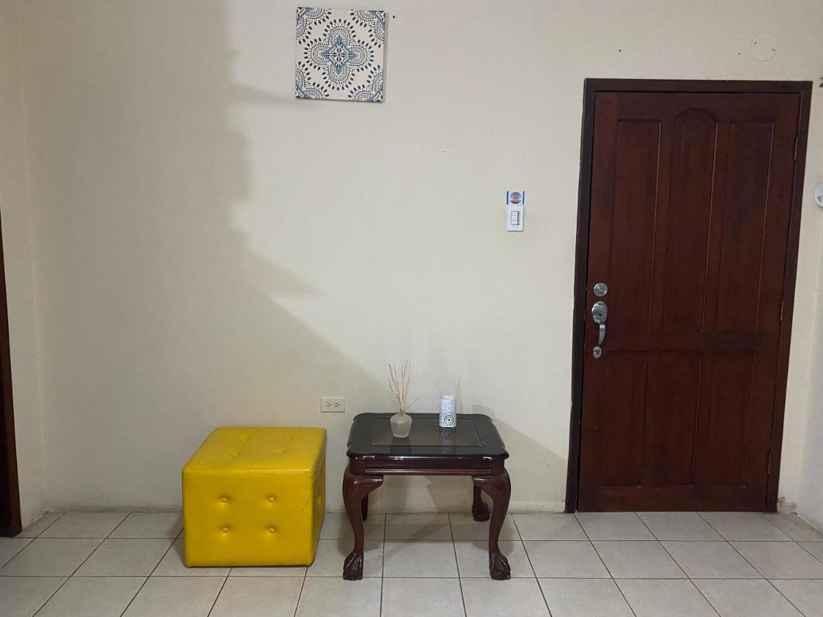 Playa Suites, Cerca Del Malecon Манта Экстерьер фото
