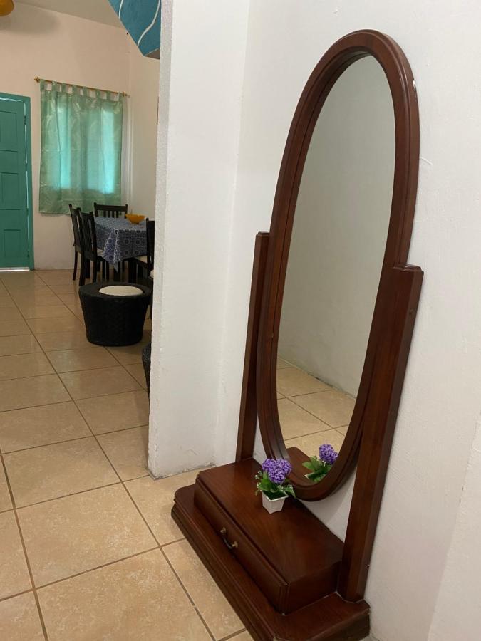 Playa Suites, Cerca Del Malecon Манта Экстерьер фото
